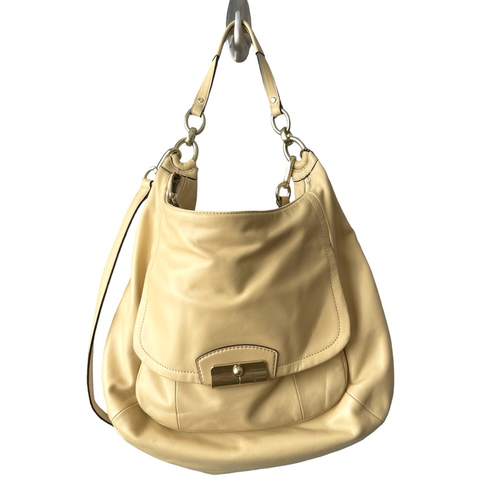 EUC STUNNING COACH BAG